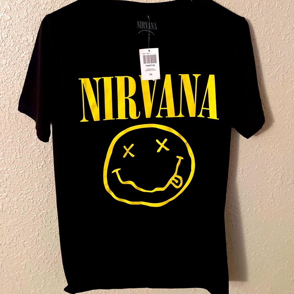 nirvana one sided smile t-shirt